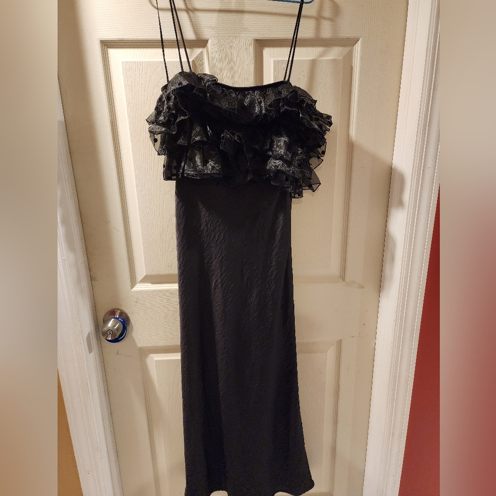 Woman's clothing